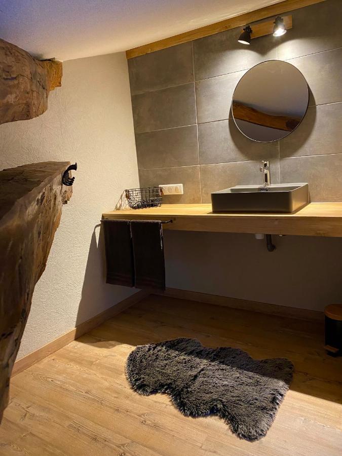 Le Petit Bleu Chambre D'Hotes Bourg-de-Visa Екстериор снимка